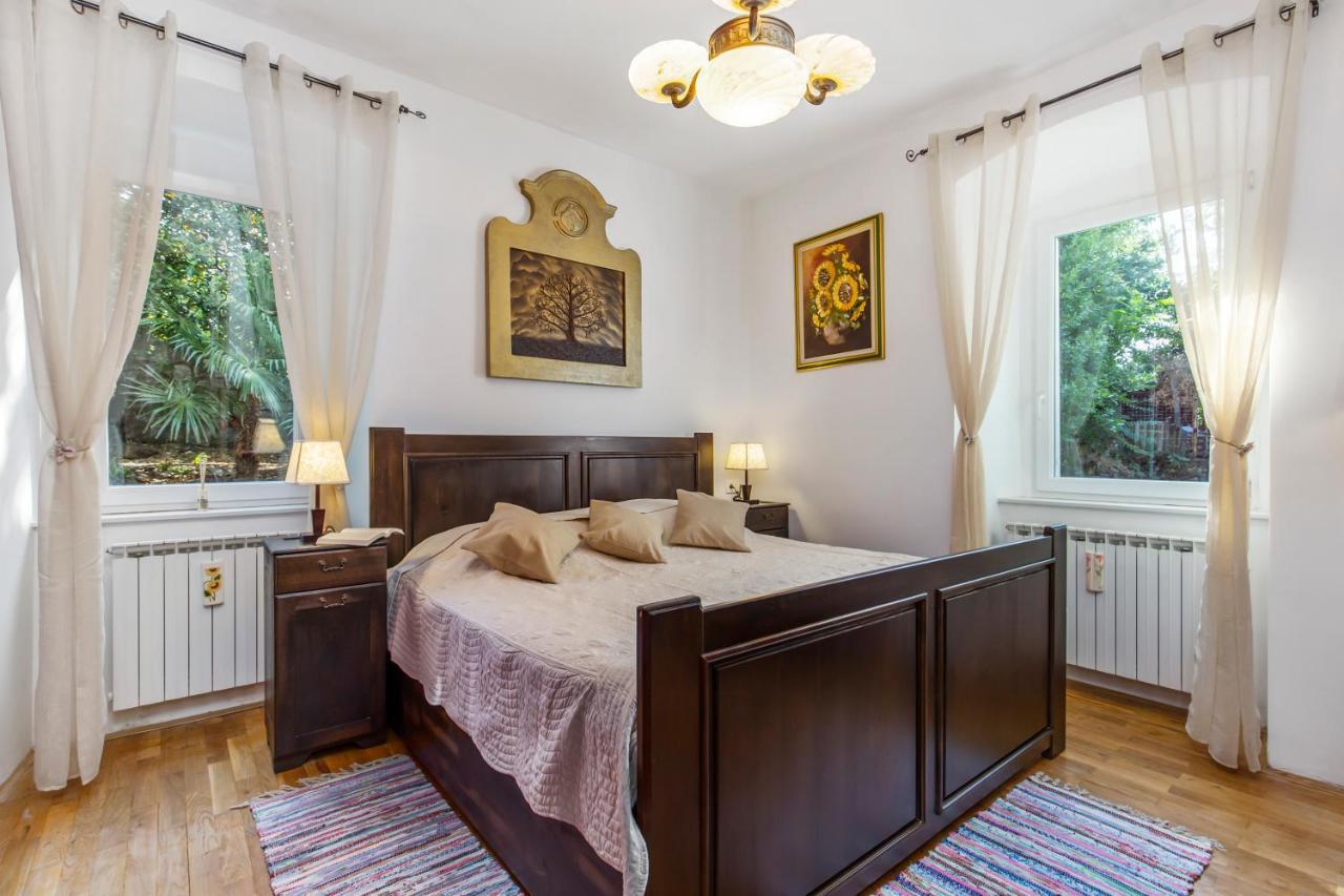 Villa Carolina 里耶卡 外观 照片