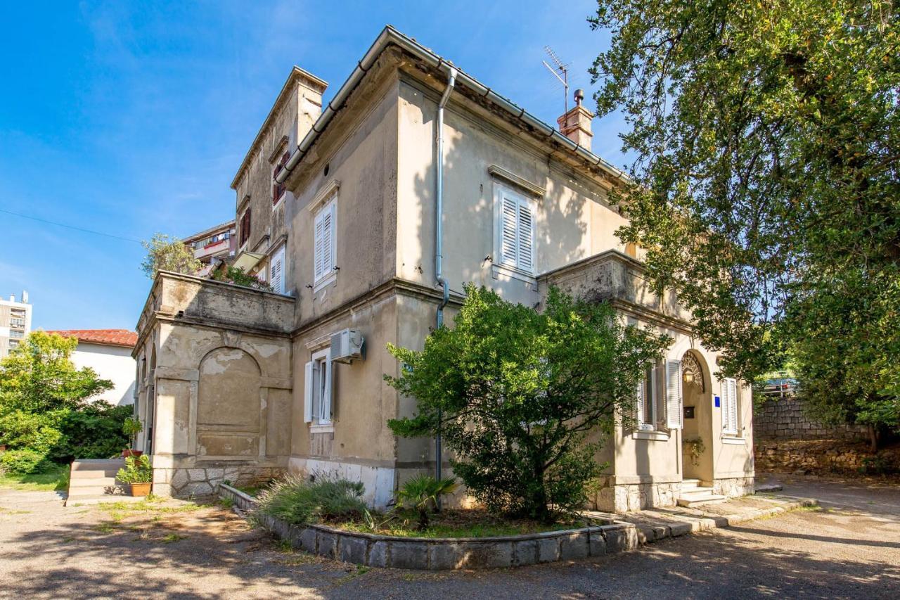 Villa Carolina 里耶卡 外观 照片