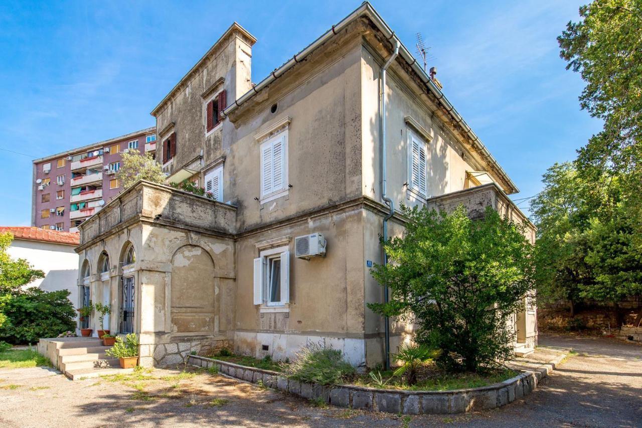 Villa Carolina 里耶卡 外观 照片